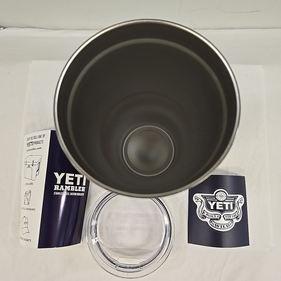 Yeti Rambler 30 oz Stainless Steel Tumbler Black Portable Mugs - Picture 7 of 8